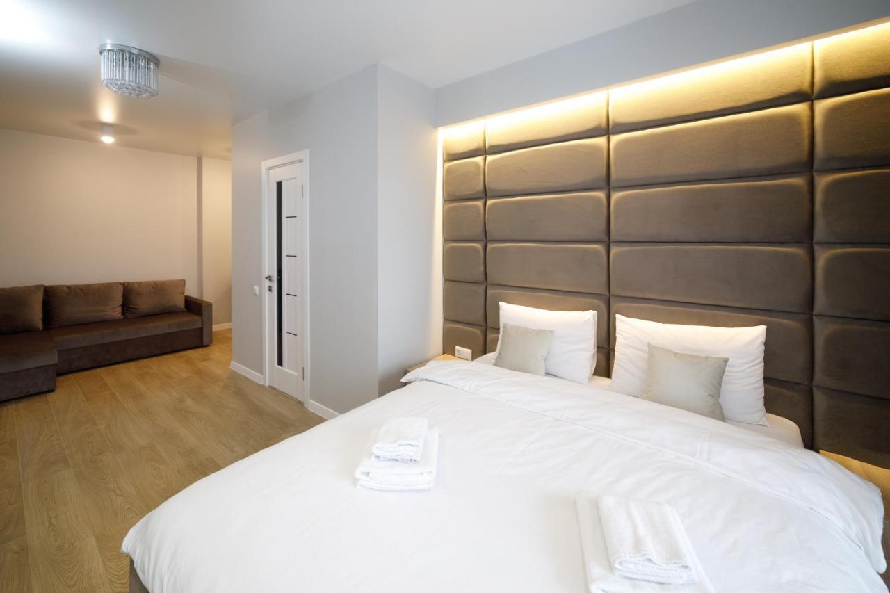 Pure Apartments Leopoli Esterno foto